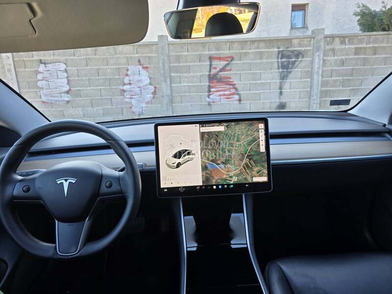 Tesla Model 3 dual motor