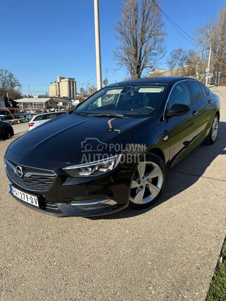 Opel Insignia 2.0CDTi