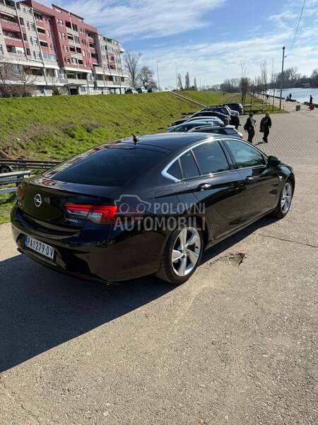 Opel Insignia 2.0CDTi
