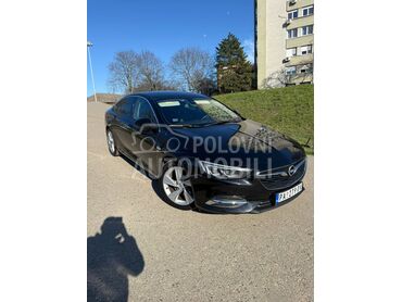 Opel Insignia 2.0CDTi
