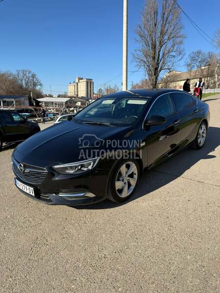 Opel Insignia 2.0CDTi