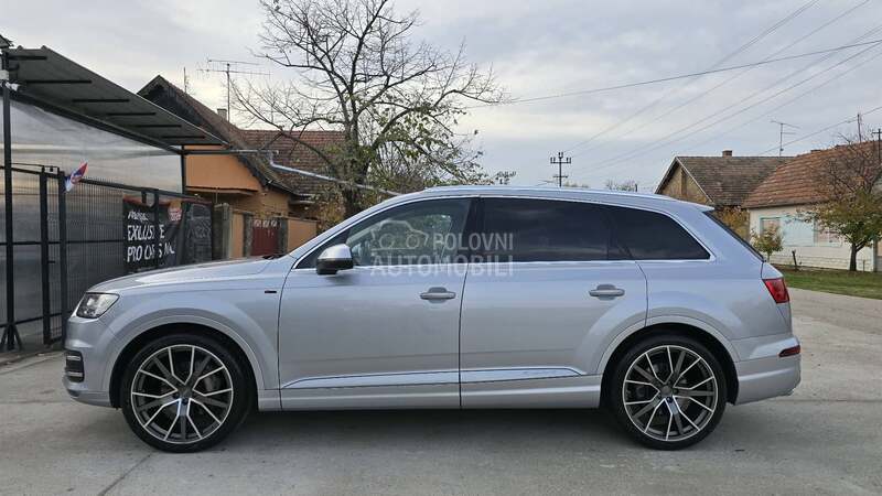 Audi Q7 MATRIX SQ7 OPTIK