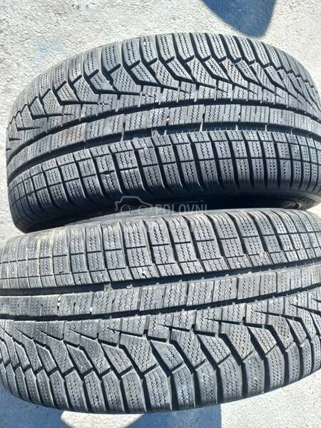Hankook 225/40 R18 Zimska