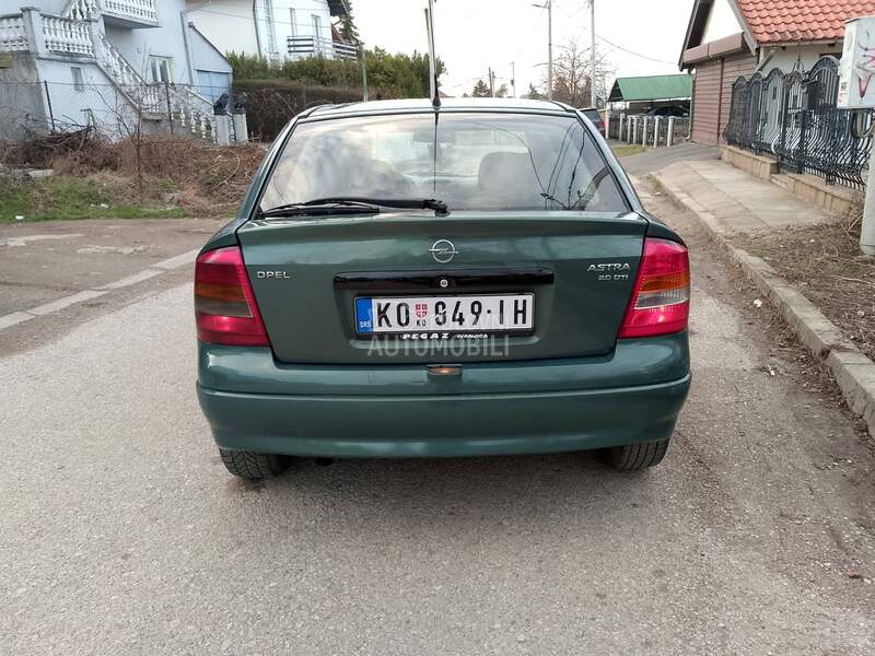 Opel Astra G 