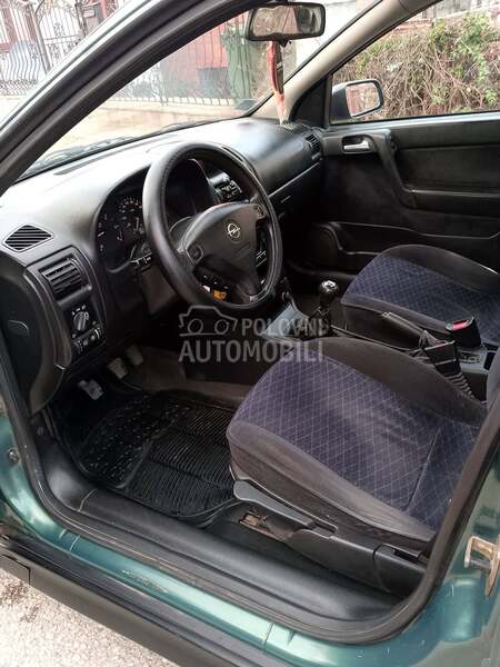 Opel Astra G 