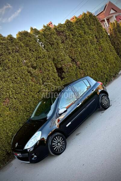 Renault Clio YAHOO CH