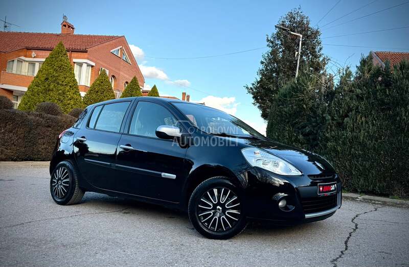 Renault Clio YAHOO CH