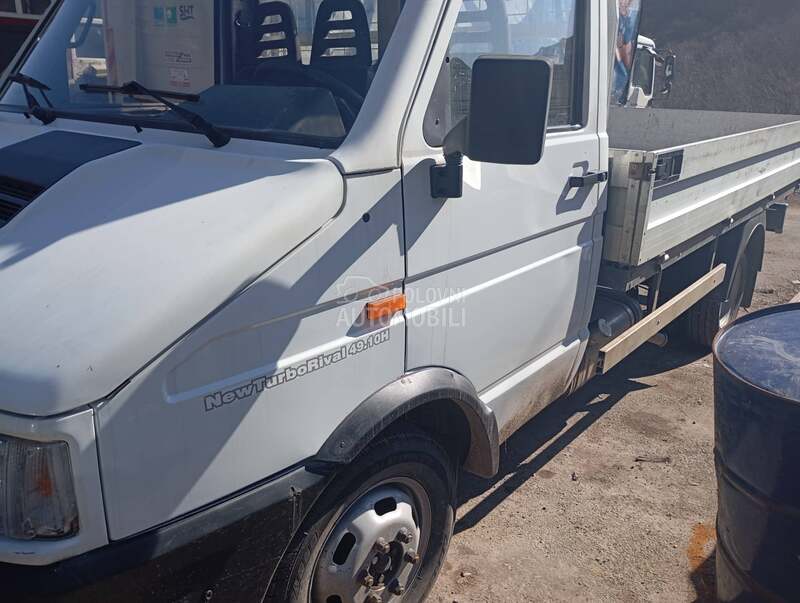 Zastava New riwal dejli