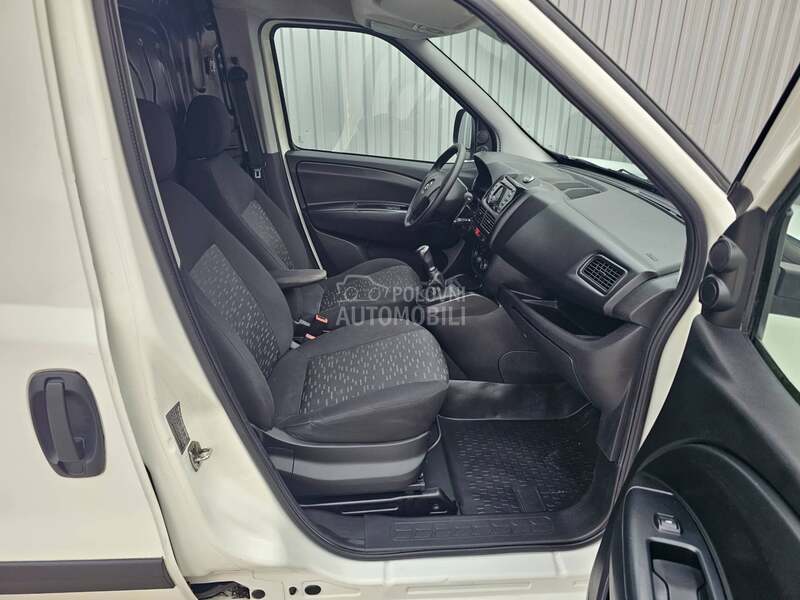 Opel Combo 1.3 cdti / M A X I /