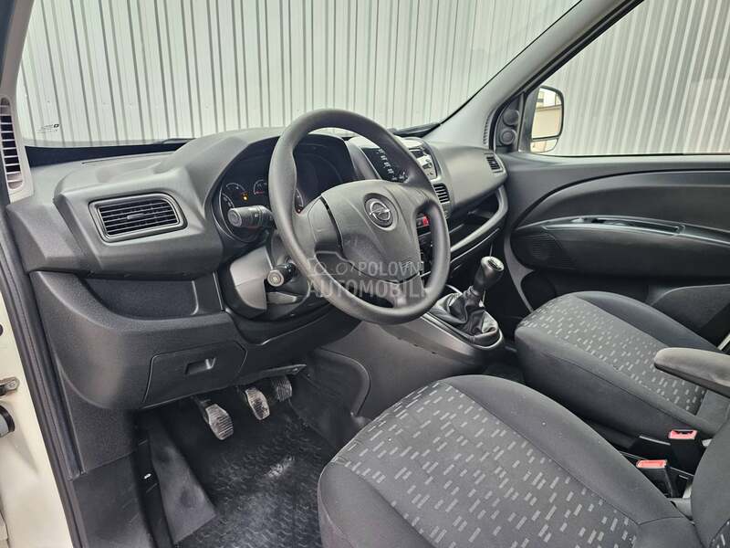 Opel Combo 1.3 cdti / M A X I /