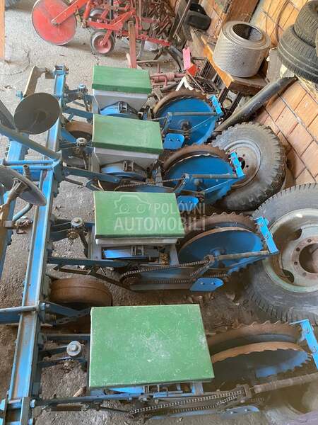 OLT sejalica za kukuruz