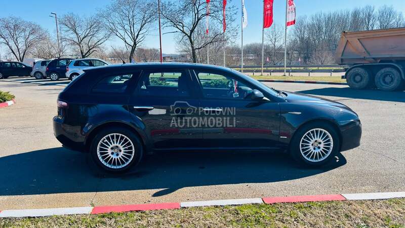 Alfa Romeo 159 