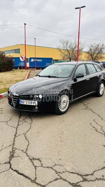 Alfa Romeo 159 