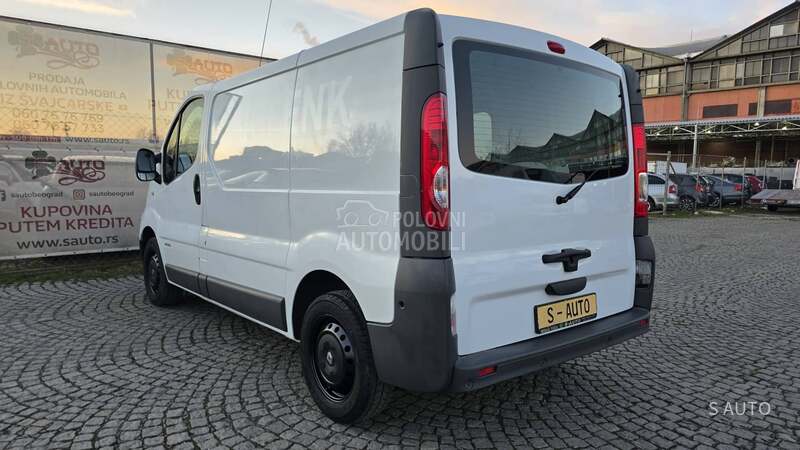 Renault Trafic KREDlTl BEZ UCESCA