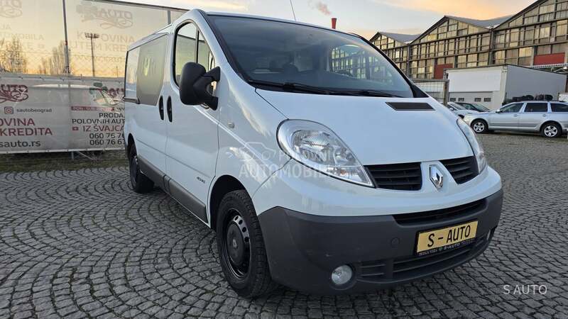 Renault Trafic KREDlTl BEZ UCESCA