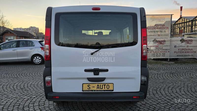 Renault Trafic KREDlTl BEZ UCESCA