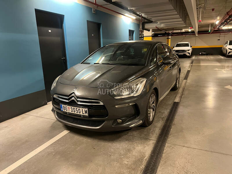 Citroen DS5 