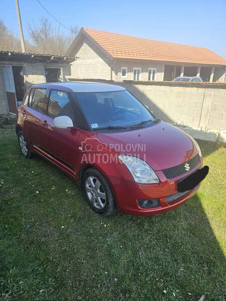 Suzuki Swift 