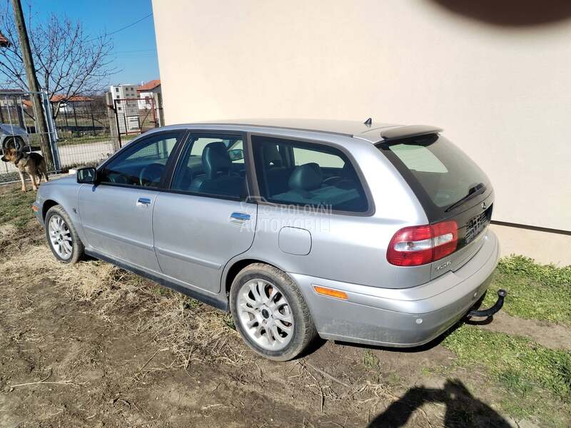 Volvo V40 1.8i