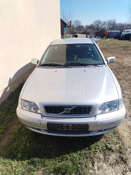 Volvo V40 1.8i