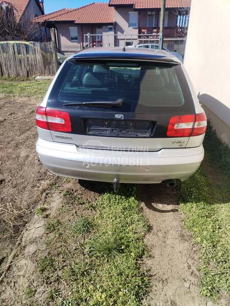 Volvo V40 1.8i