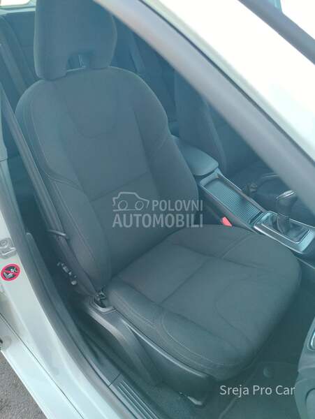 Volvo V40 1.6 D D2