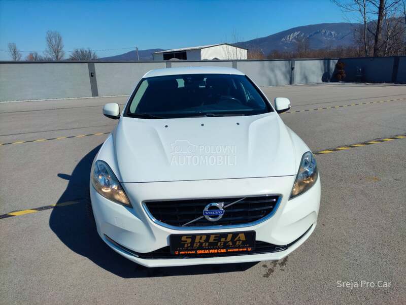 Volvo V40 1.6 D D2