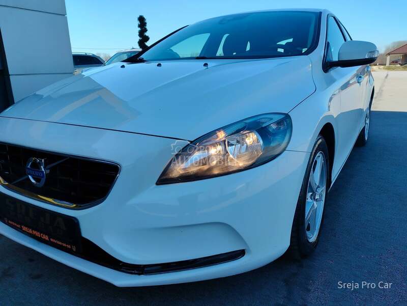 Volvo V40 1.6 D D2