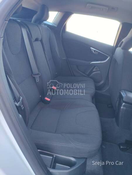 Volvo V40 1.6 D D2