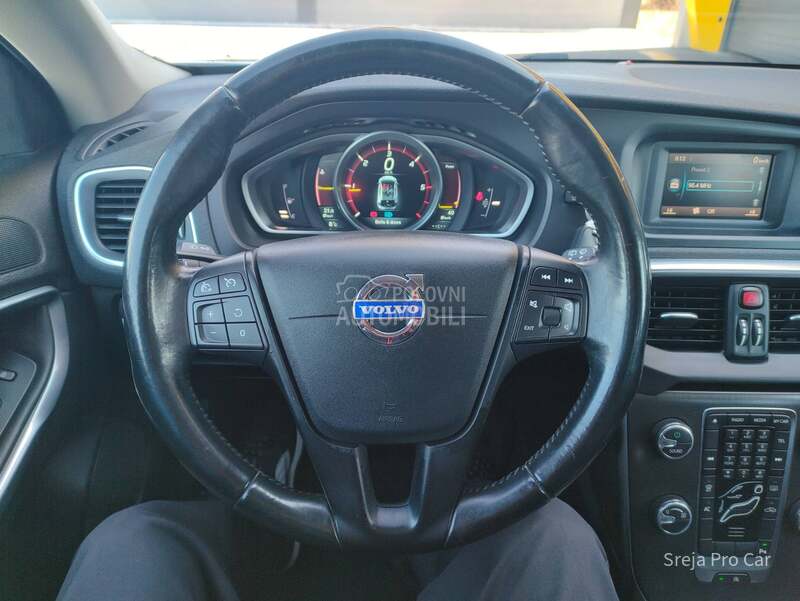 Volvo V40 1.6 D D2