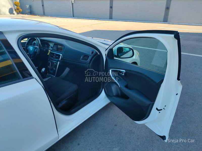 Volvo V40 1.6 D D2