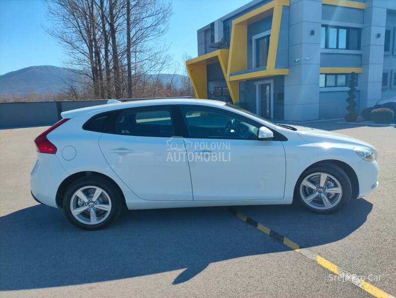 Volvo V40 1.6 D D2