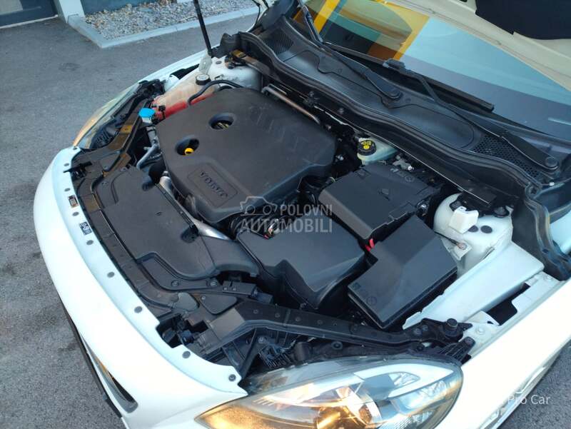 Volvo V40 1.6 D D2