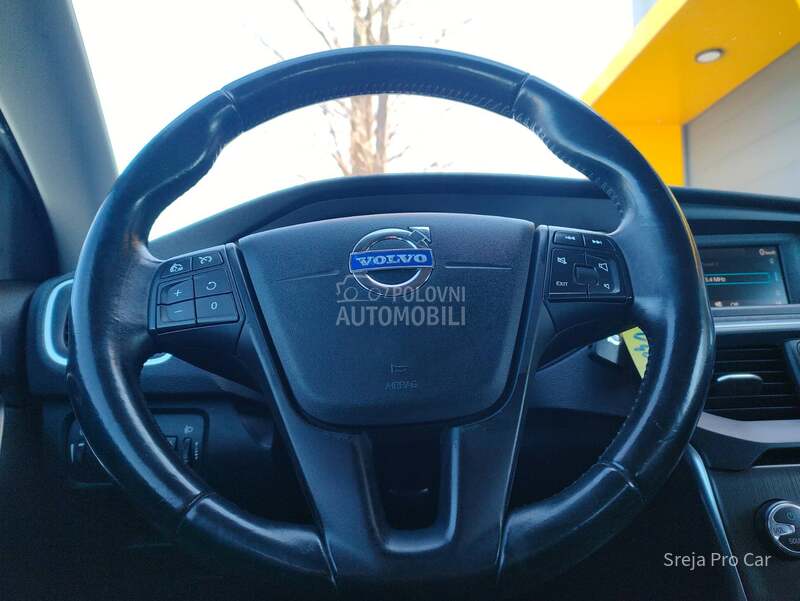 Volvo V40 1.6 D D2
