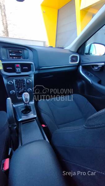 Volvo V40 1.6 D D2