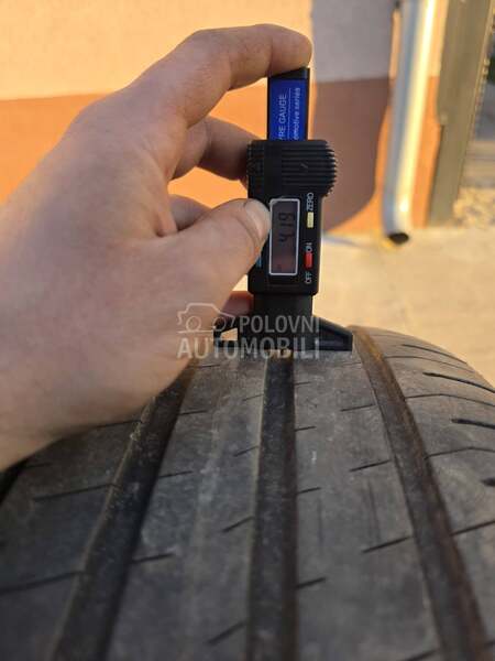 Kumho 245/45 R18 Letnja