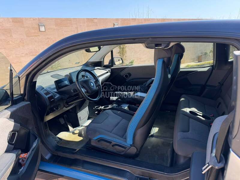 BMW i3 