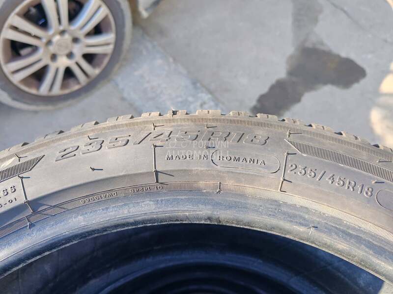BFGoodrich 235/45 R18 Sve sezone