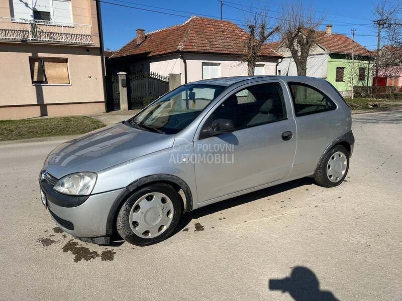 Opel Corsa C 1.0i 12V