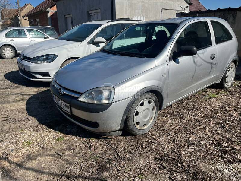 Opel Corsa C 1.0i 12V