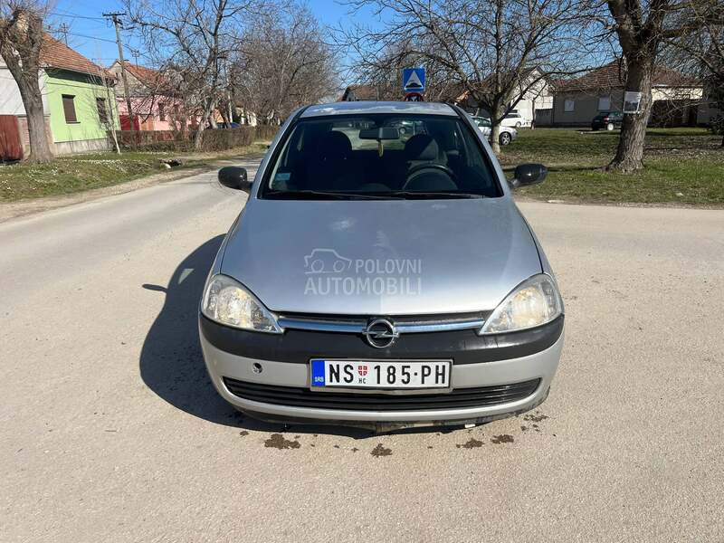 Opel Corsa C 1.0i 12V