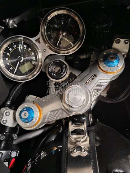 Triumph truhton tfc