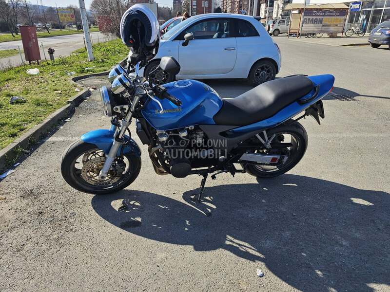 Kawasaki ZR7 ZR 7