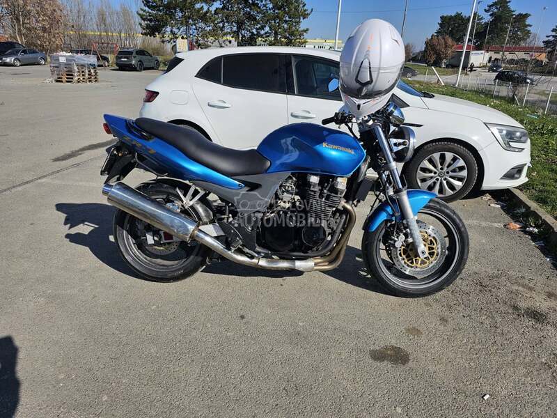 Kawasaki ZR7 ZR 7