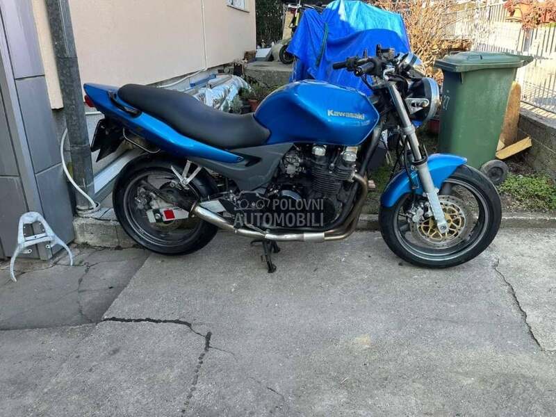 Kawasaki ZR7 ZR 7