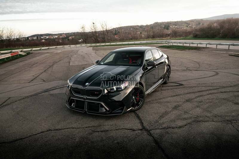 BMW M5 