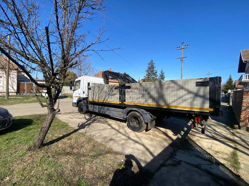 Mercedes Benz Atego818L