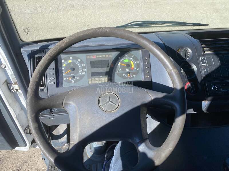 Mercedes Benz Atego818L
