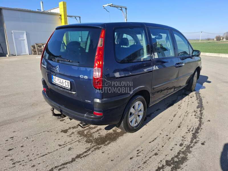 Citroen C8 