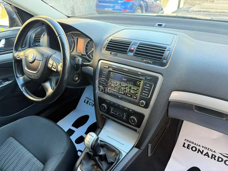 Škoda Octavia 1.6 TDI Sport line